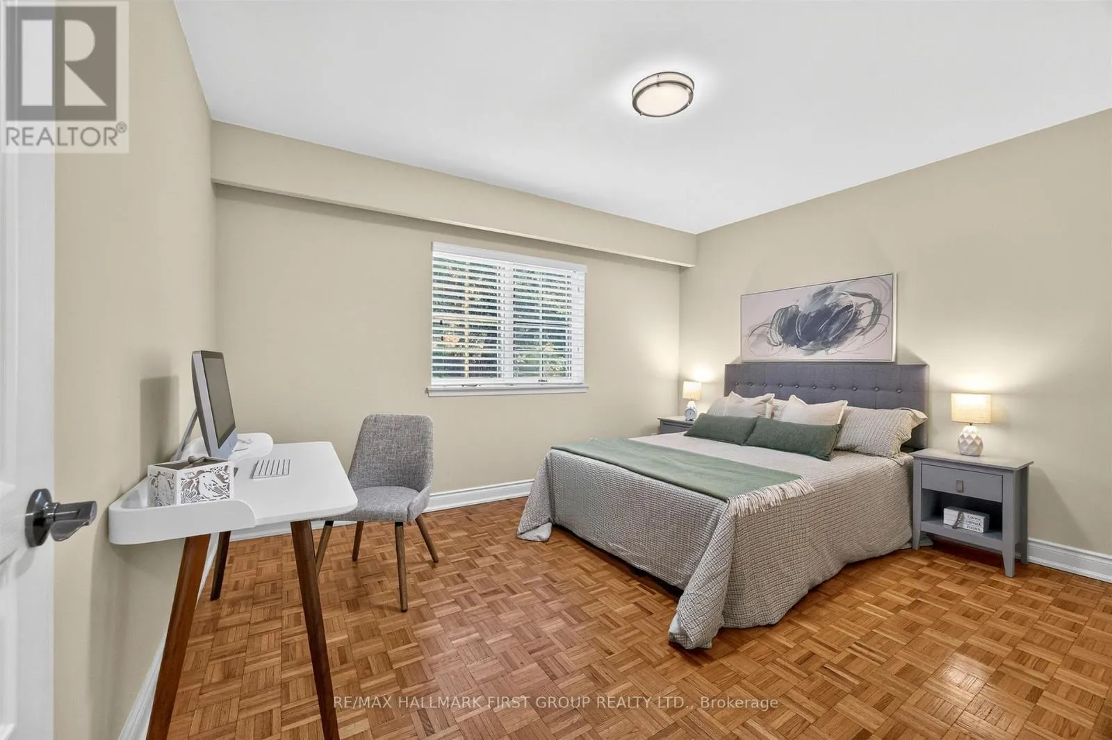 21 IVAN ROAD