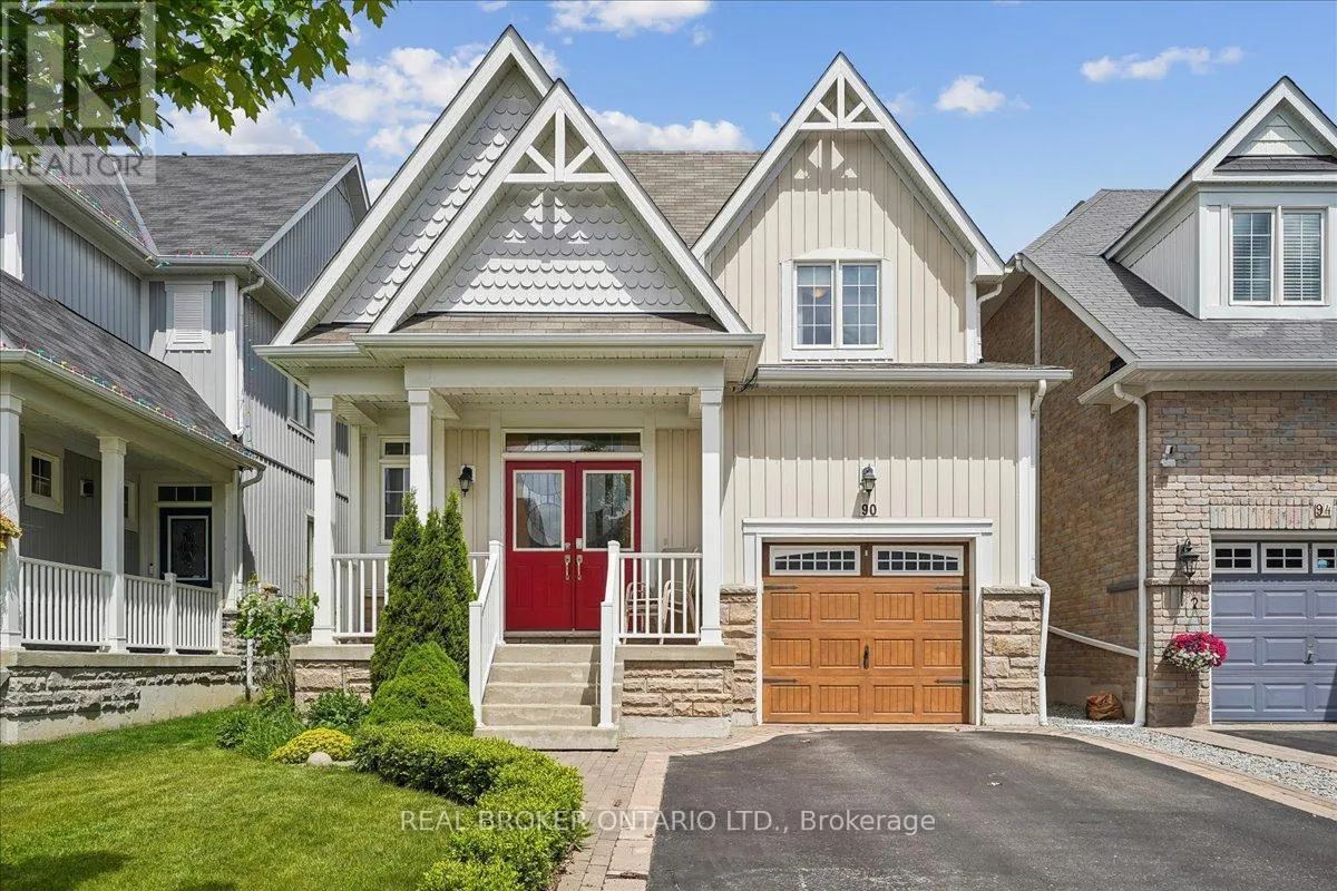90 ERSKINE DRIVE