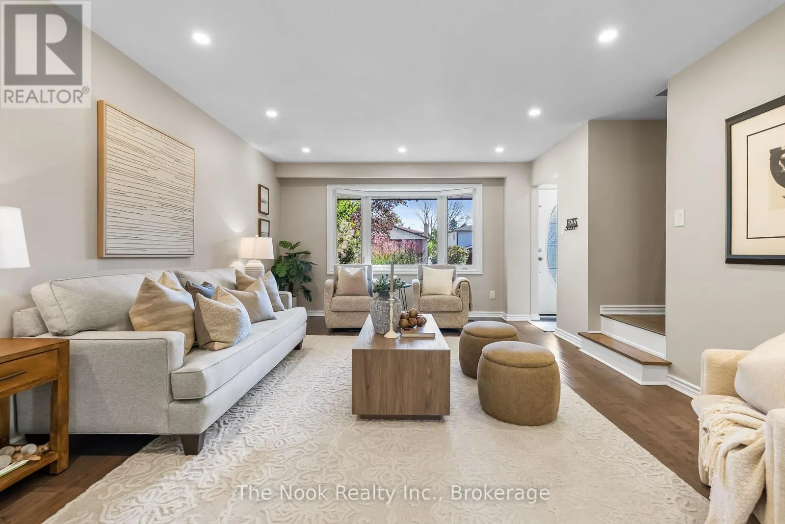 648 BERWICK CRESCENT