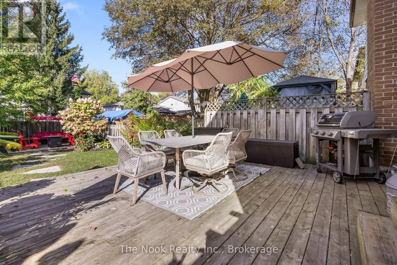 648 BERWICK CRESCENT