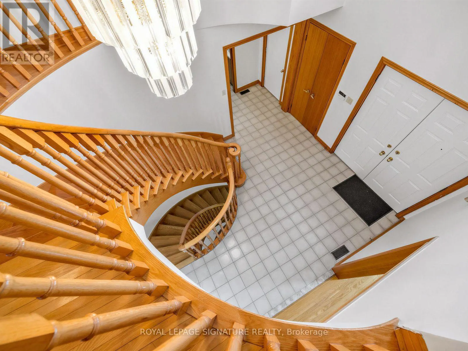 30 INVERMARGE DRIVE