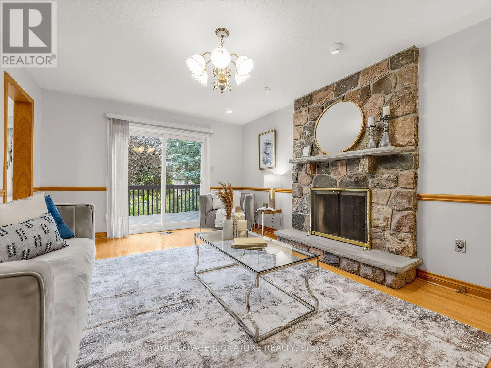 30 INVERMARGE DRIVE