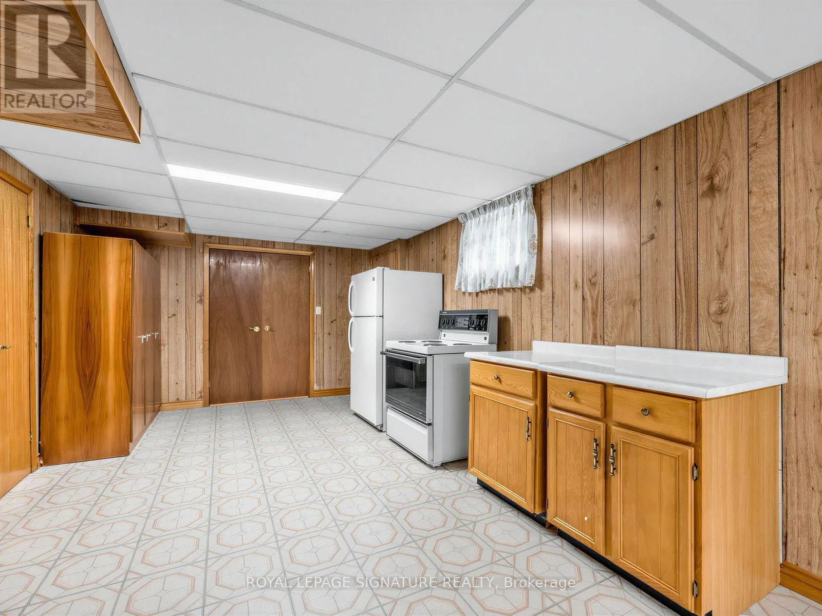 30 INVERMARGE DRIVE