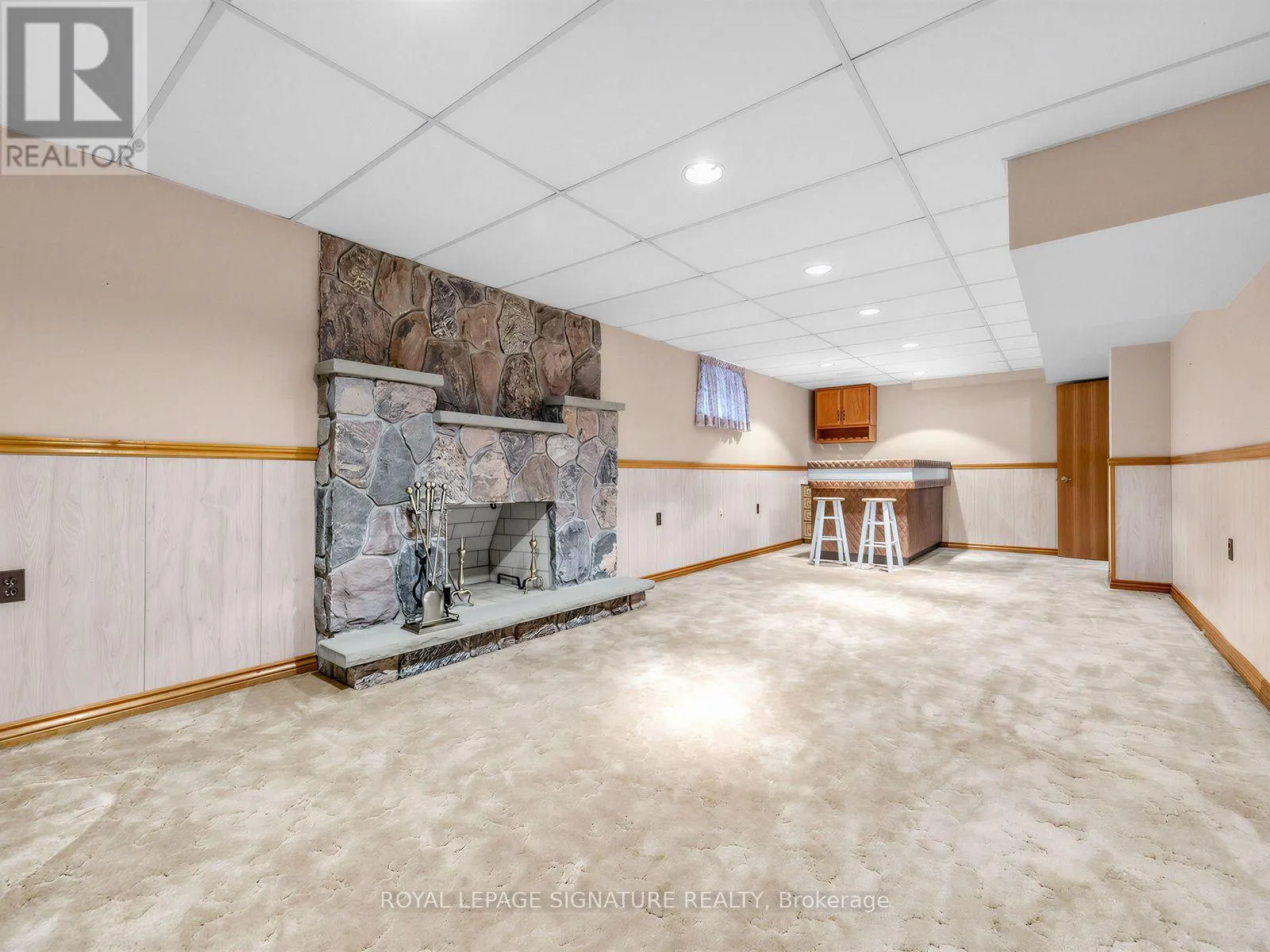 30 INVERMARGE DRIVE