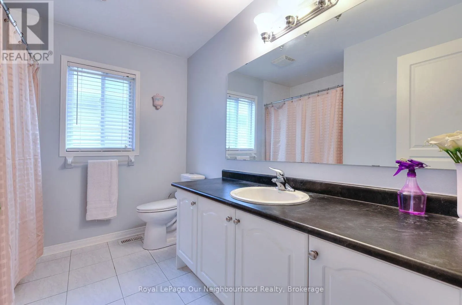 586 OLDMAN ROAD