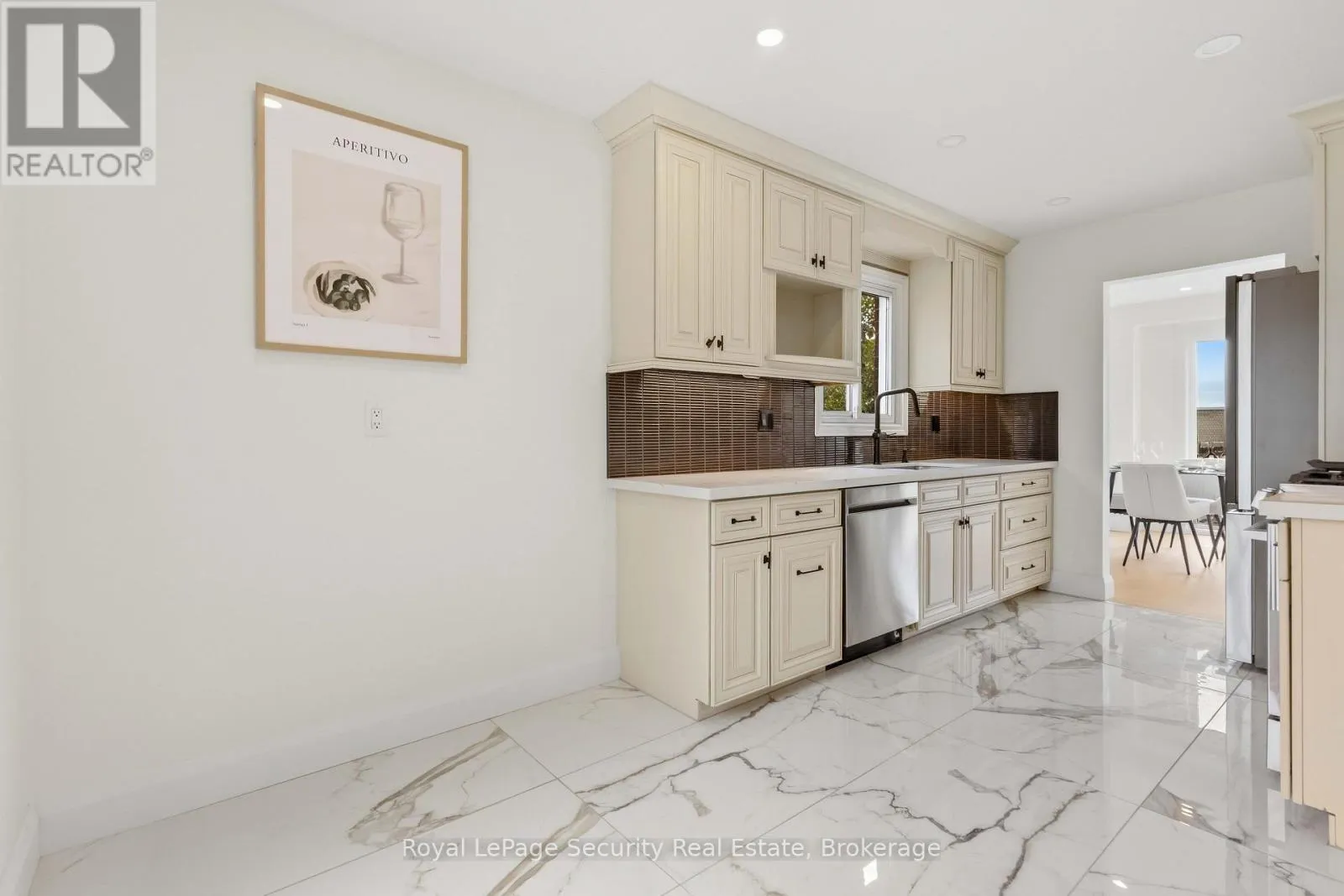 1177 TANZER COURT