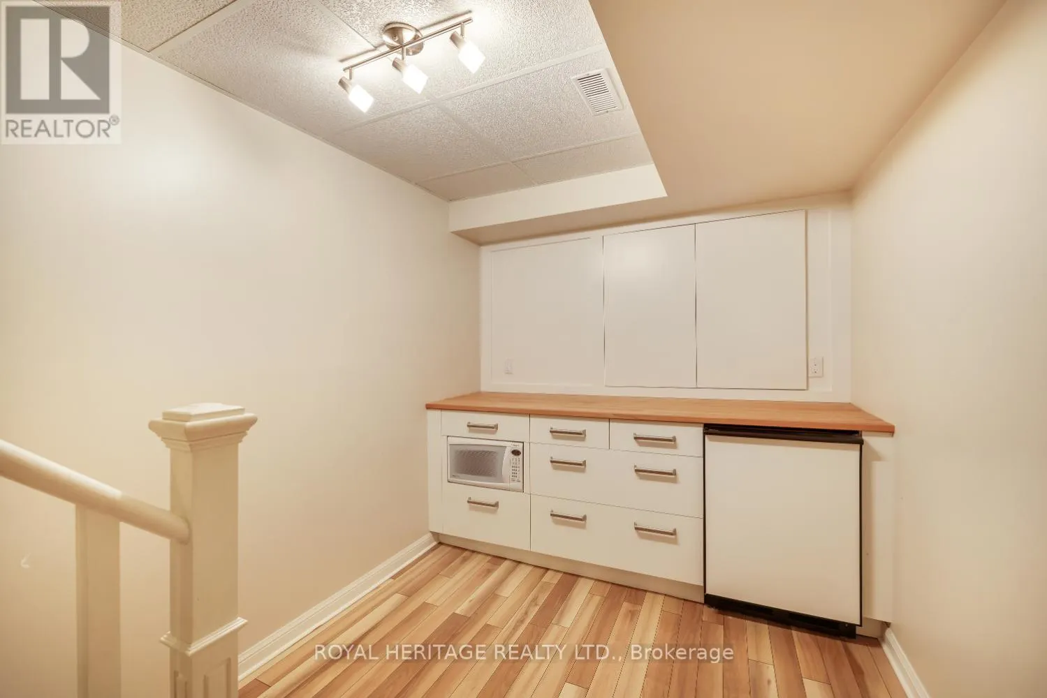 41 TOSCANA DRIVE