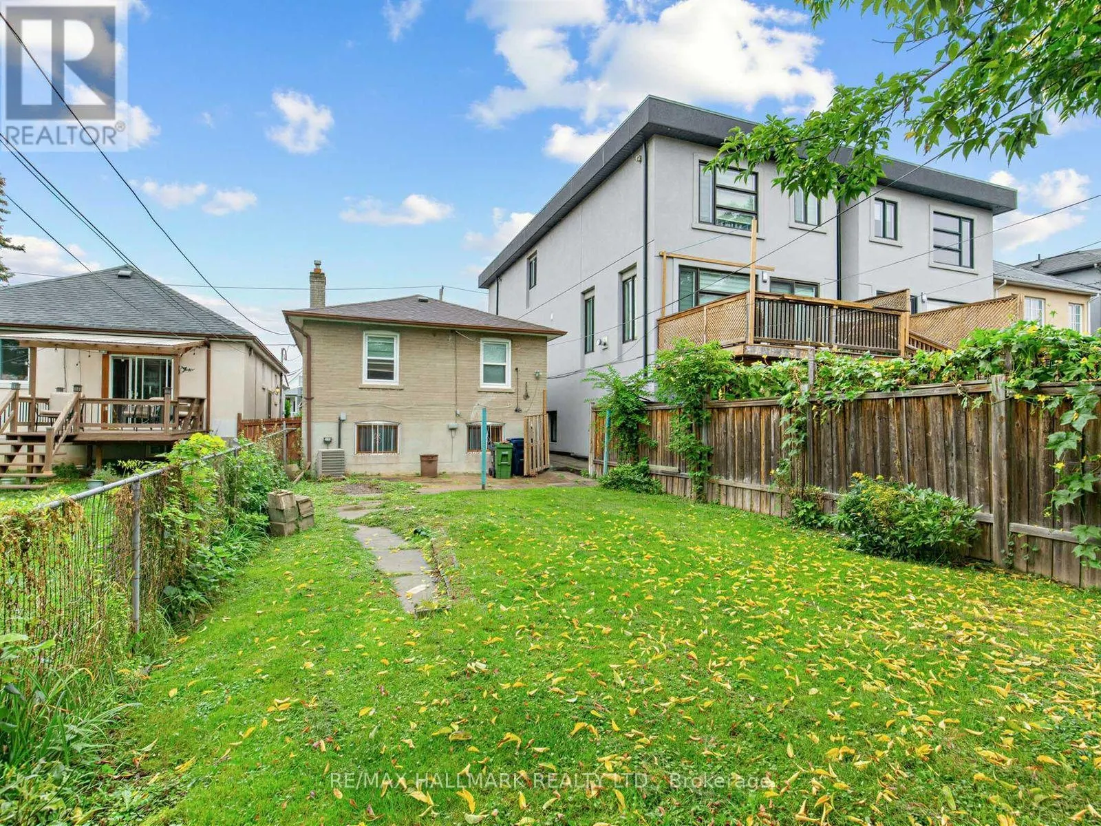 65 HOLMSTEAD AVENUE