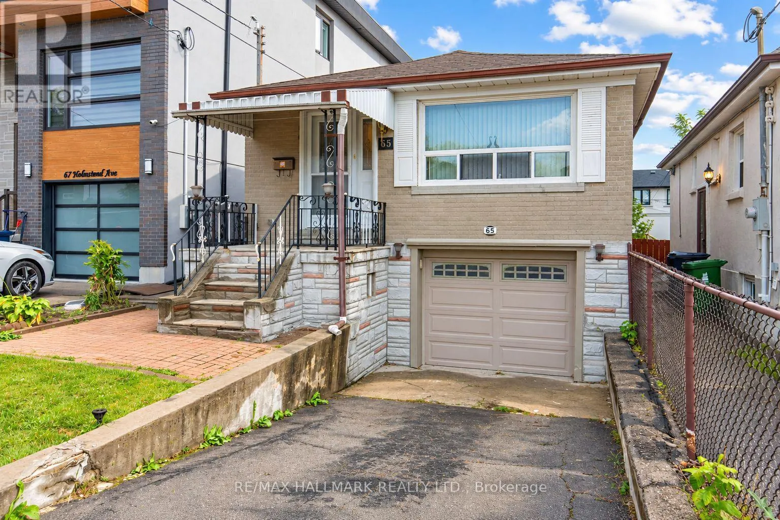 65 HOLMSTEAD AVENUE