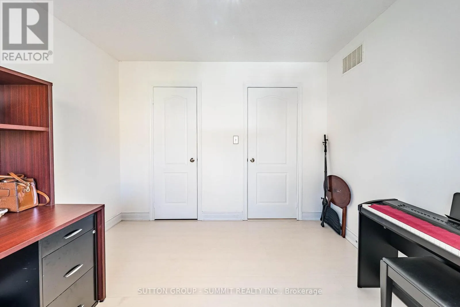139 OCEANPEARL CRESCENT