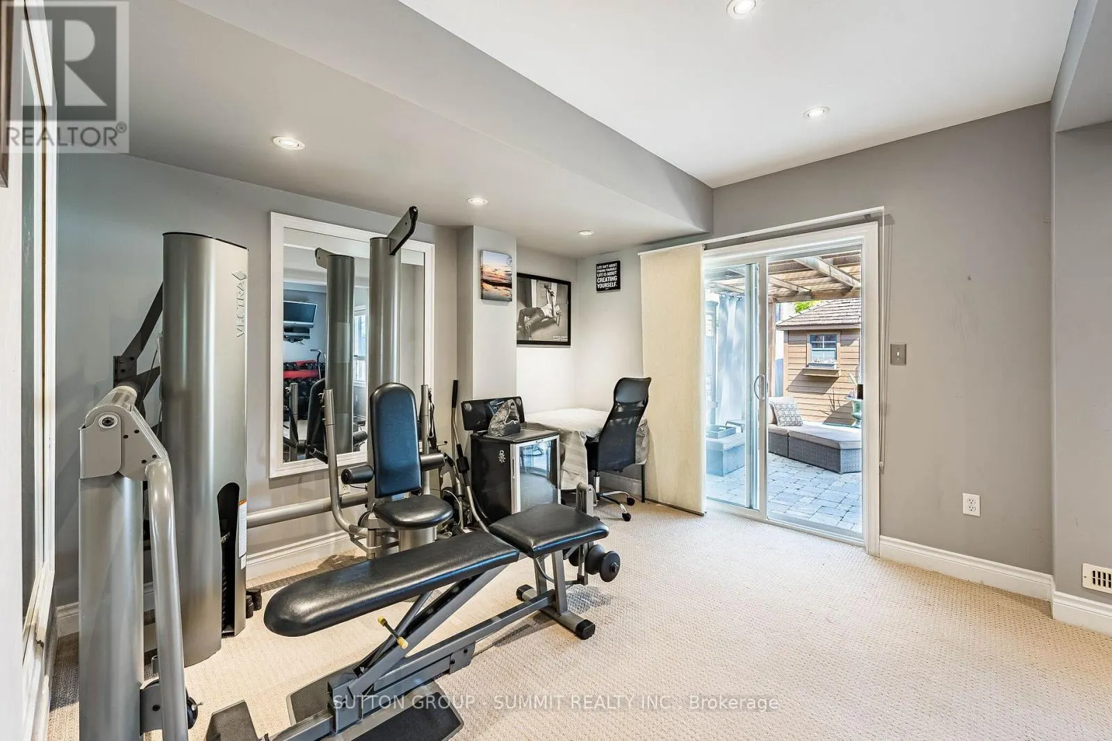 139 OCEANPEARL CRESCENT