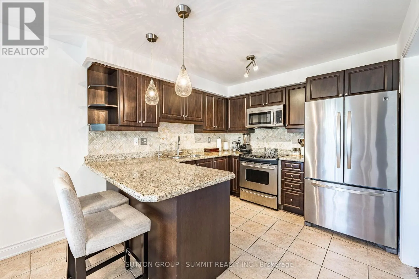 139 OCEANPEARL CRESCENT