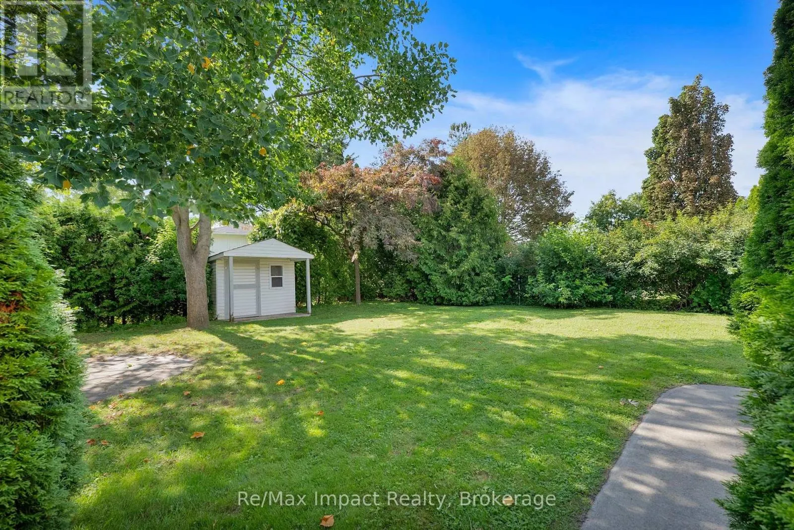 702 WESTDALE COURT