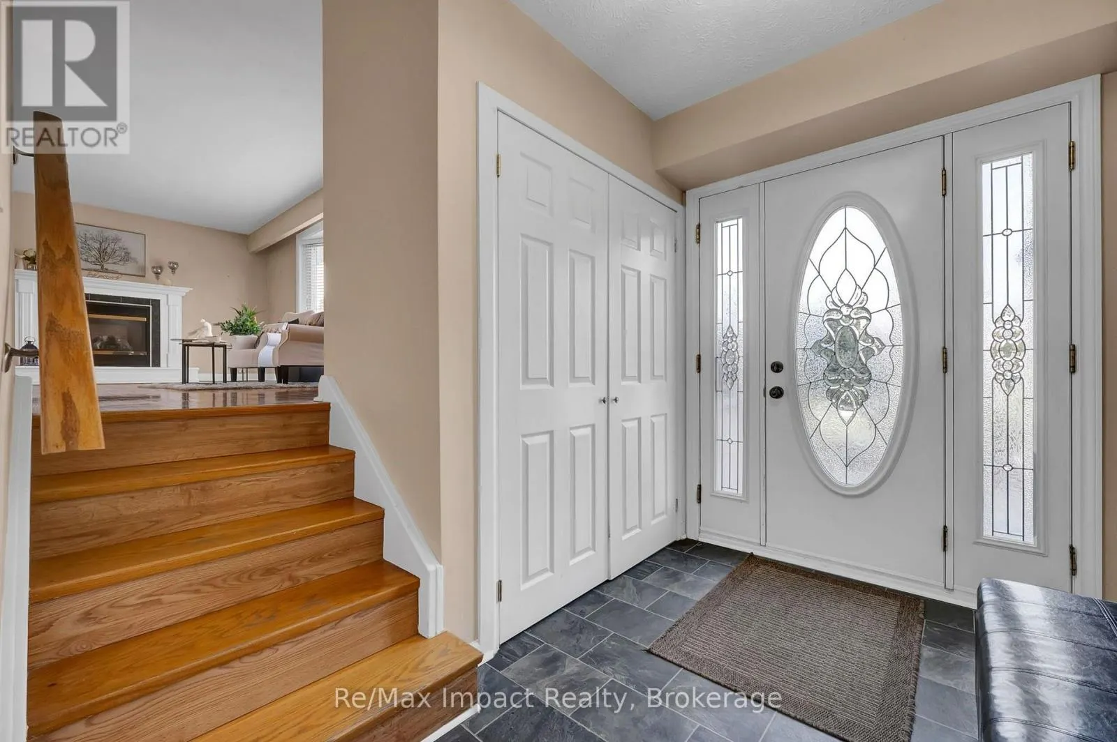 702 WESTDALE COURT