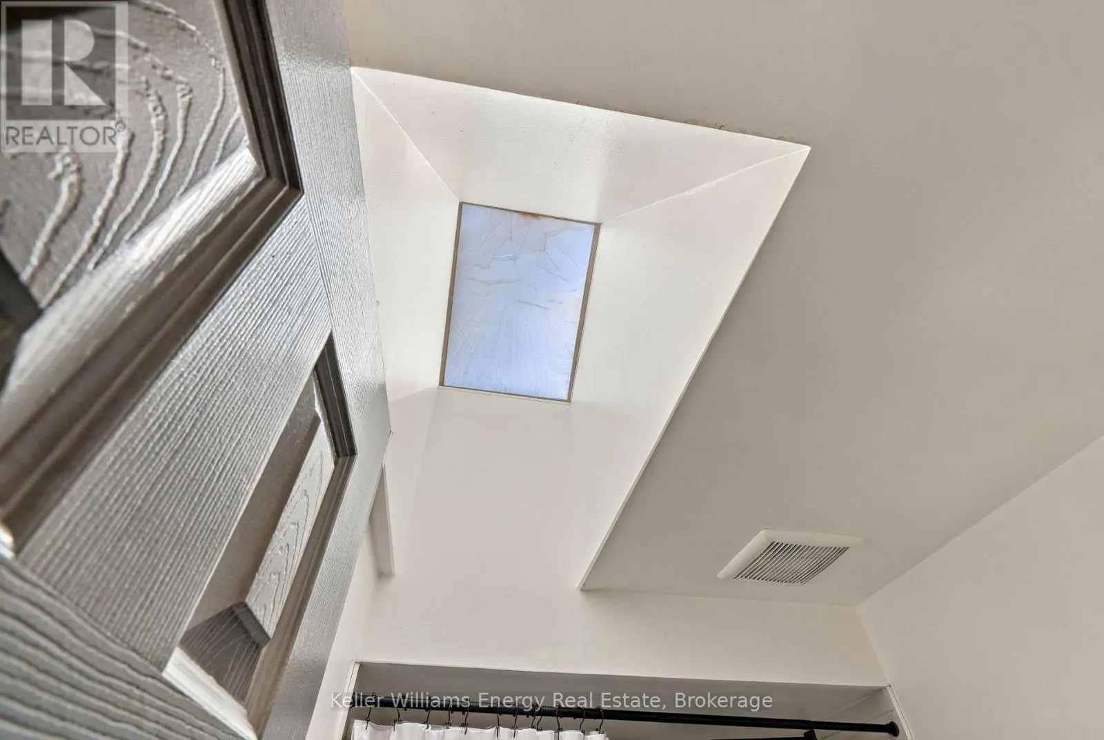 6 OVERBANK DRIVE