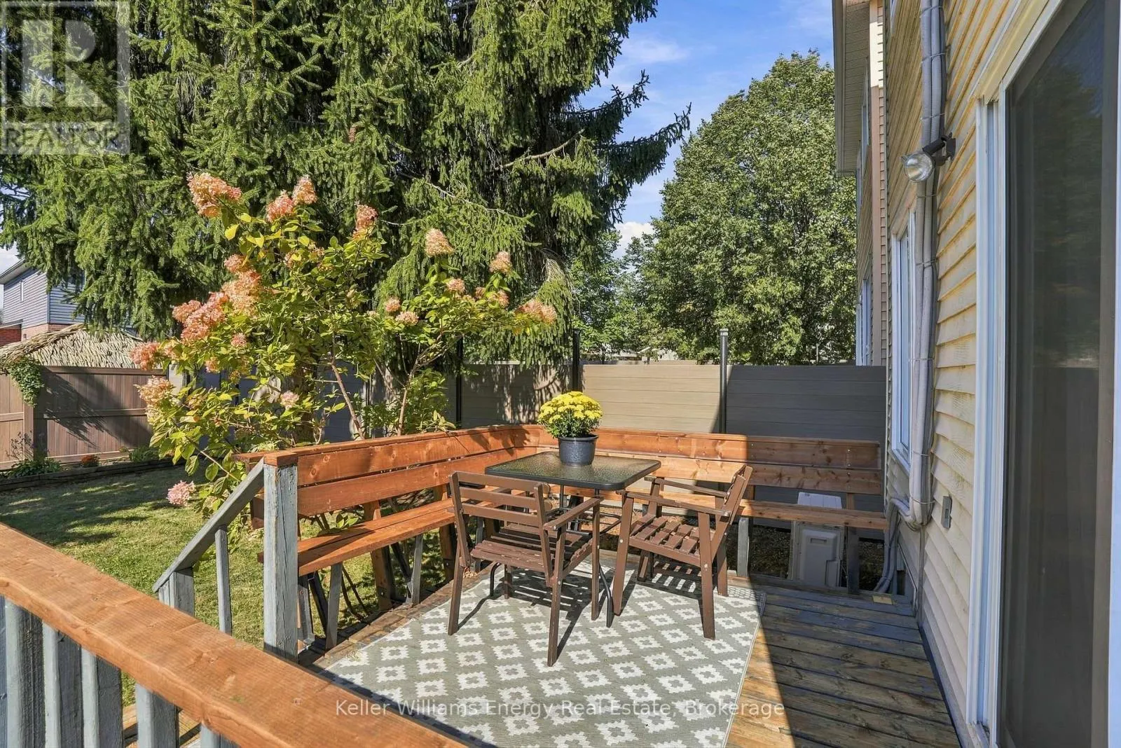 6 OVERBANK DRIVE