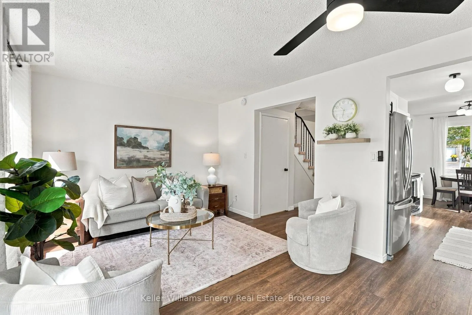 6 OVERBANK DRIVE