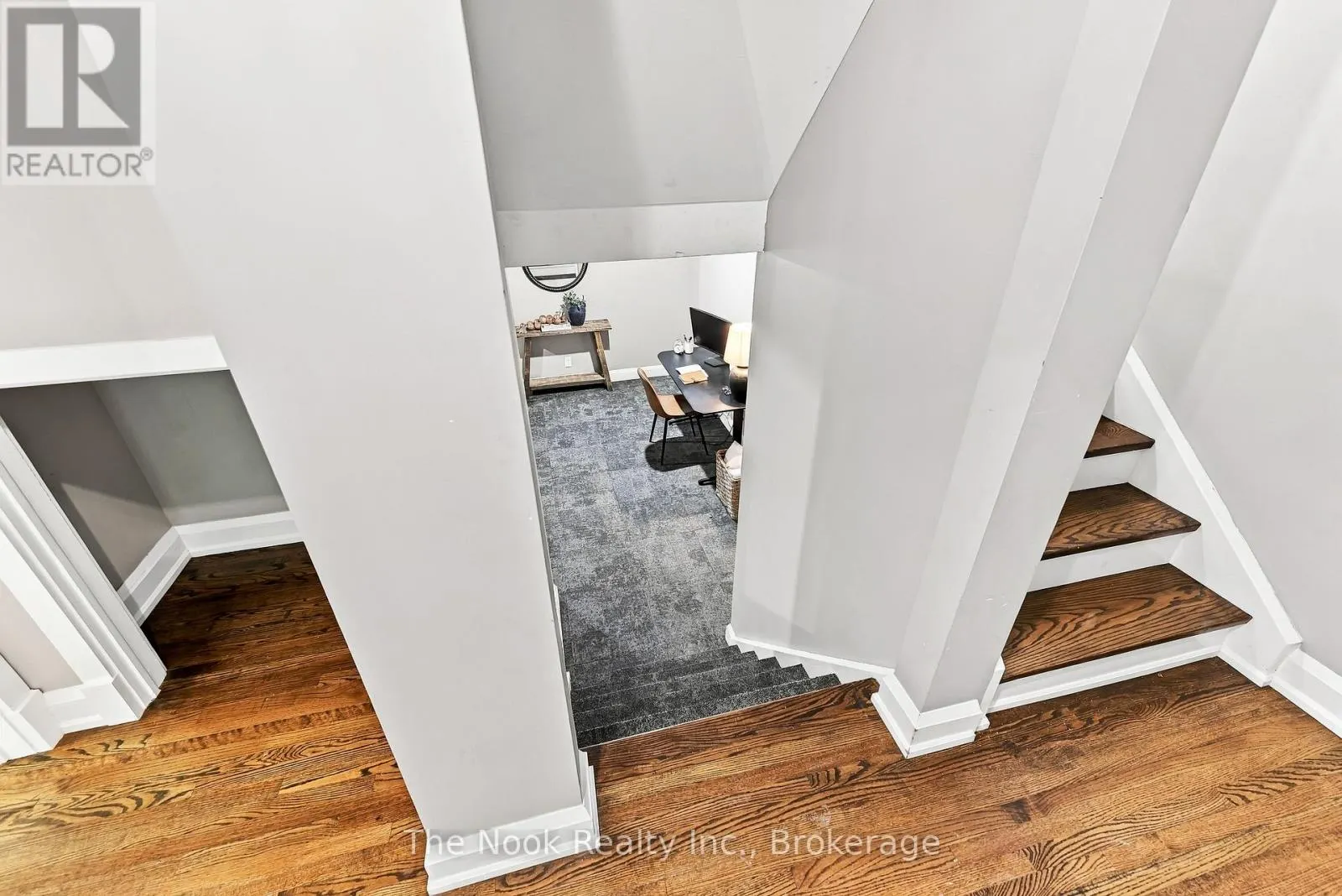 293 BRIGHTON COURT