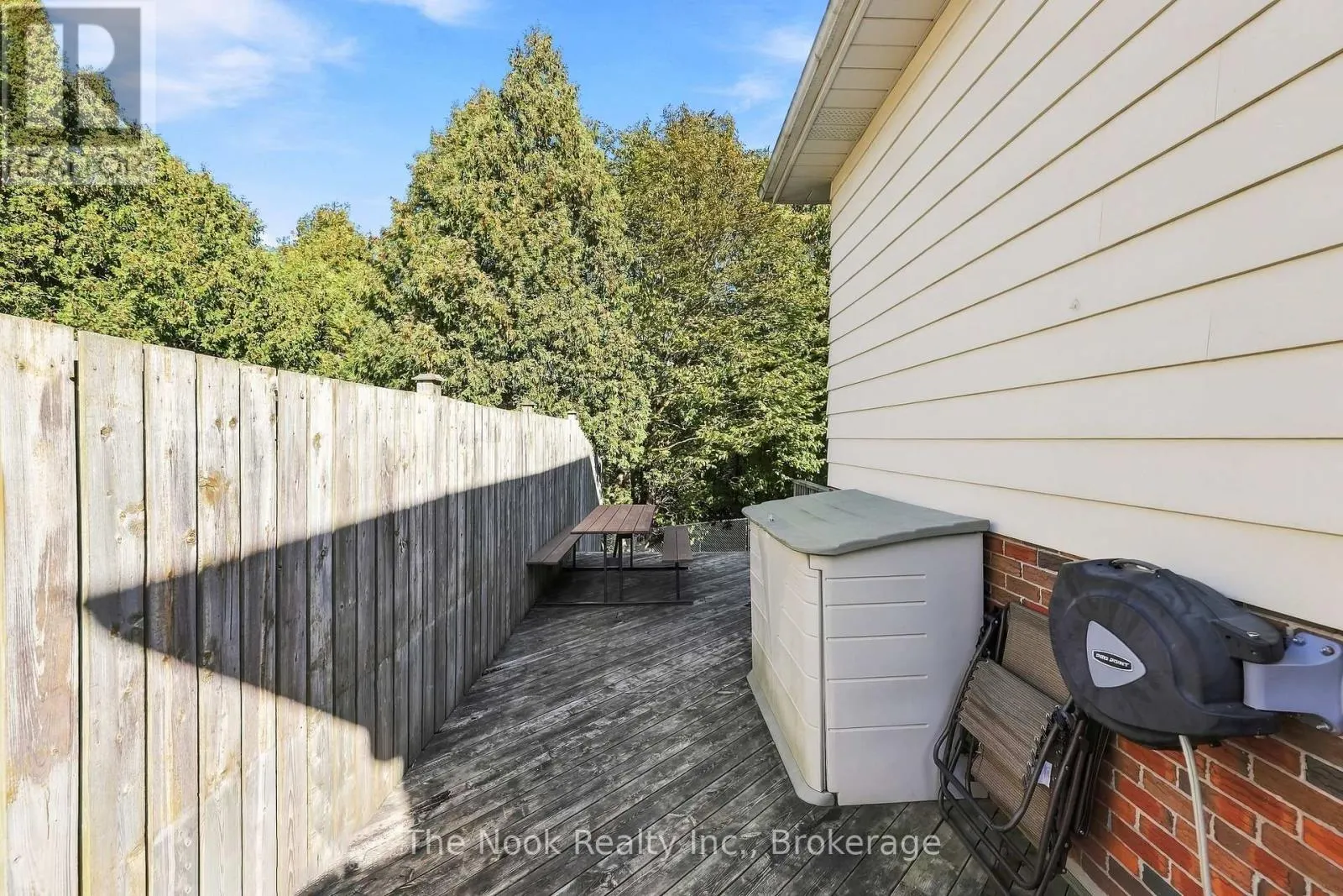 293 BRIGHTON COURT