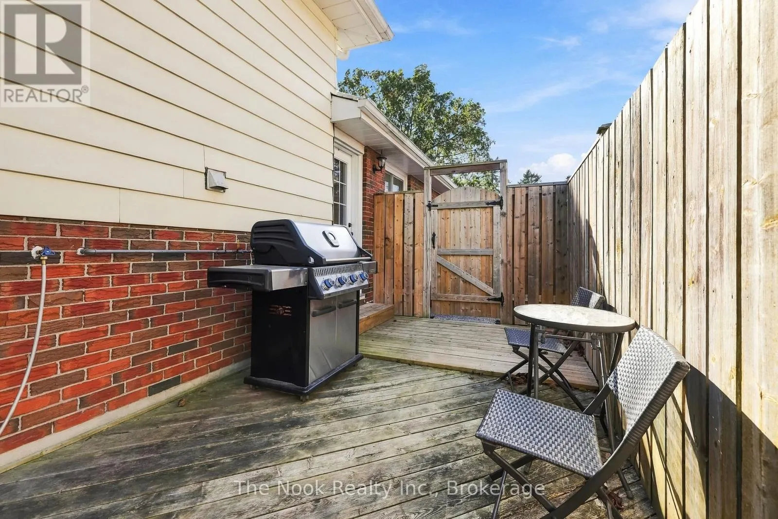293 BRIGHTON COURT