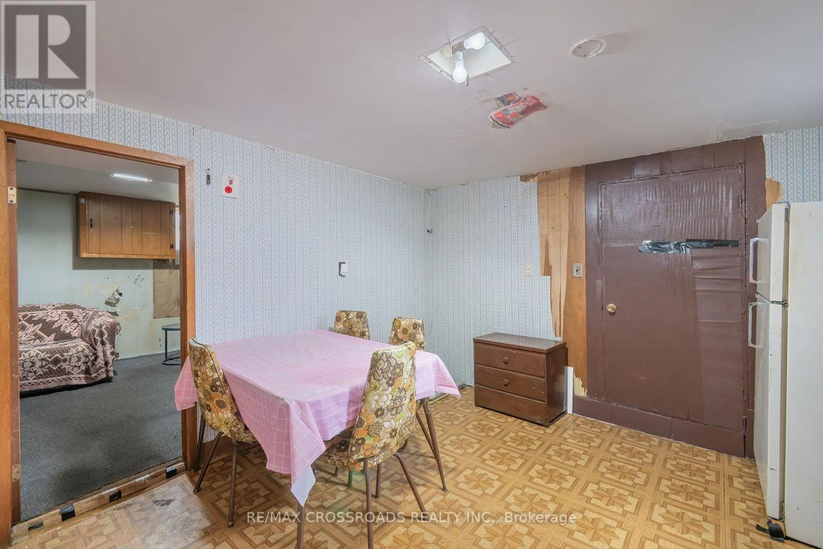 1028 KENNEDY ROAD