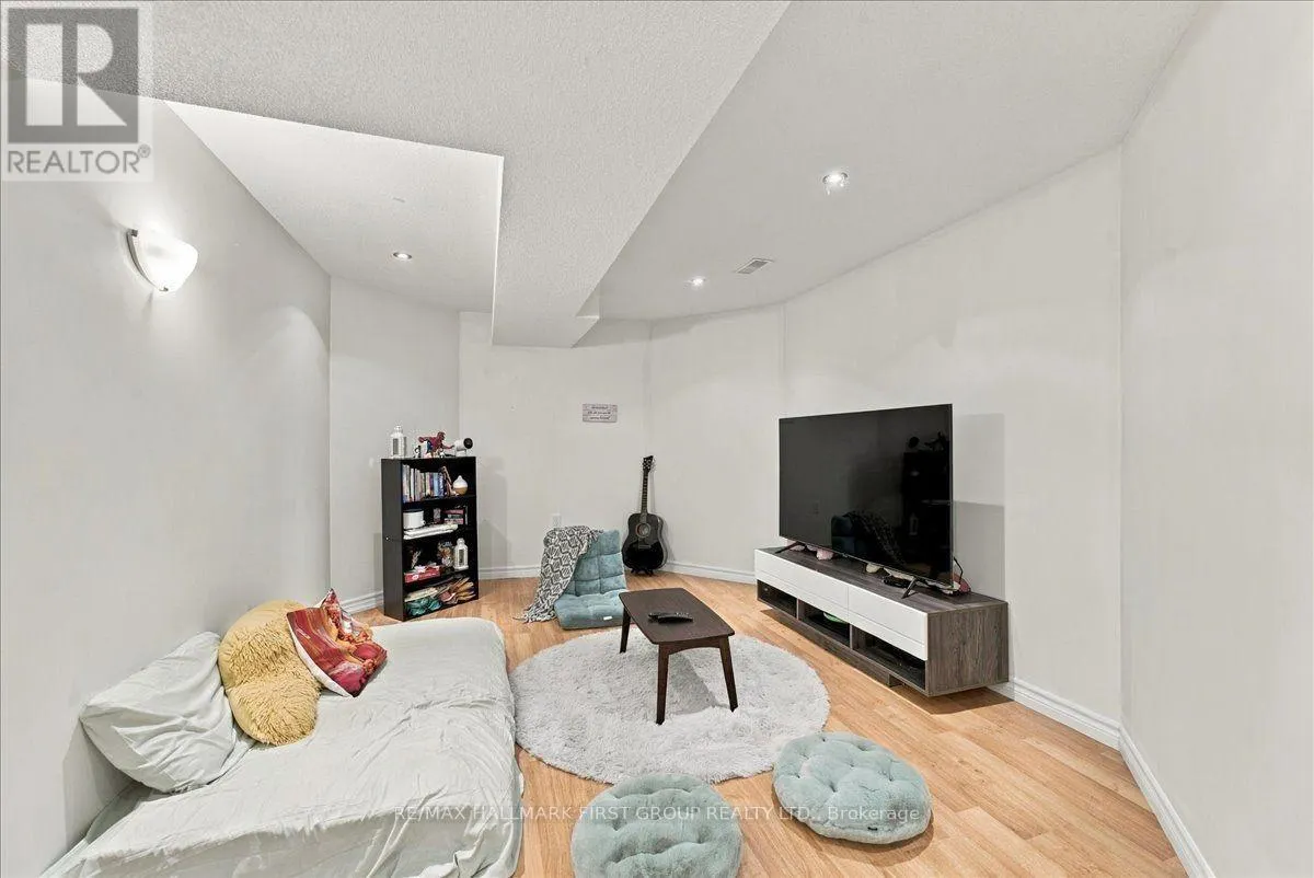14 HOLLIER DRIVE
