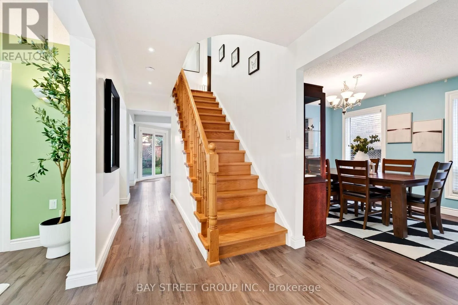 1713 KIRKWOOD LANE