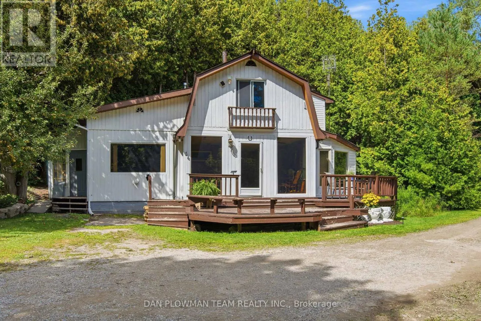 6458 GIBBS ROAD
