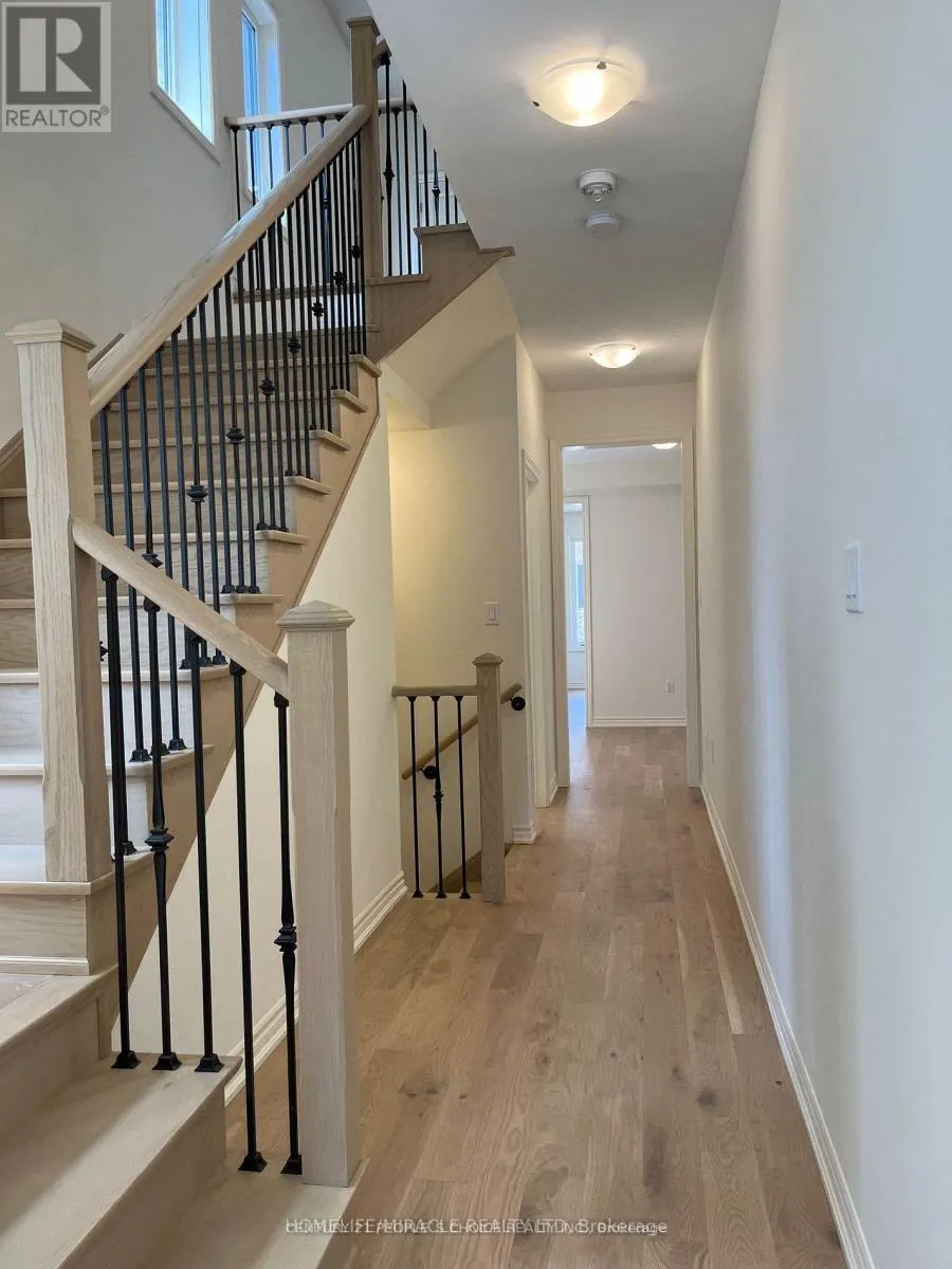 2144 COPPERMINE STREET
