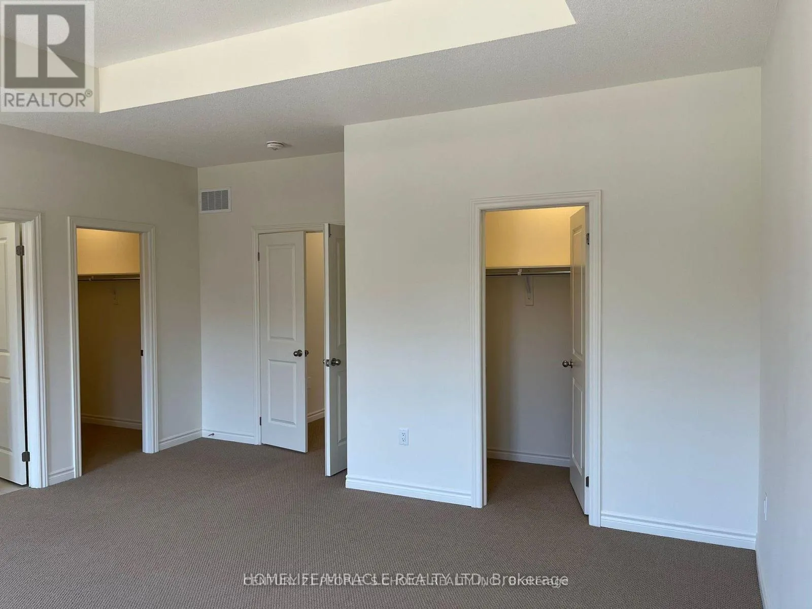 2144 COPPERMINE STREET