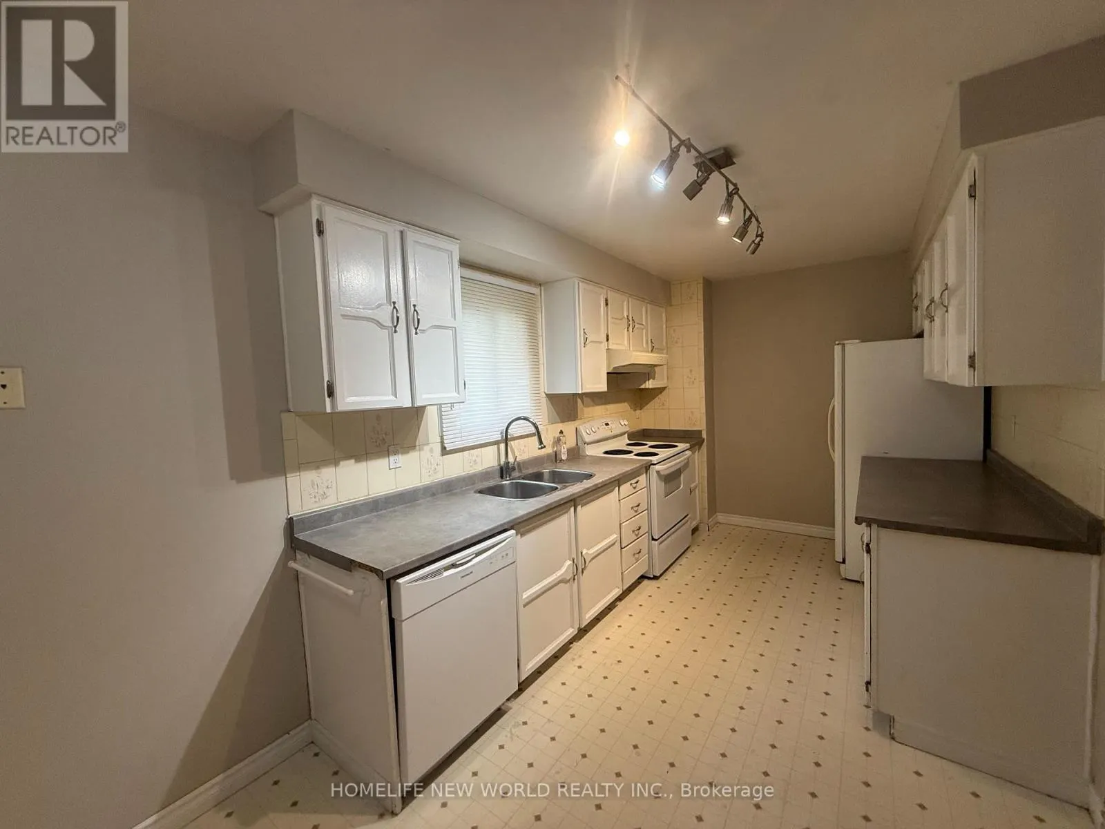 MAIN, LOWER - 12 JACOB DRIVE