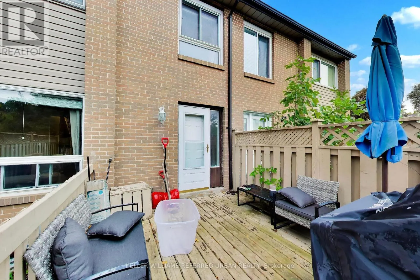 62 - 1235 RADOM STREET