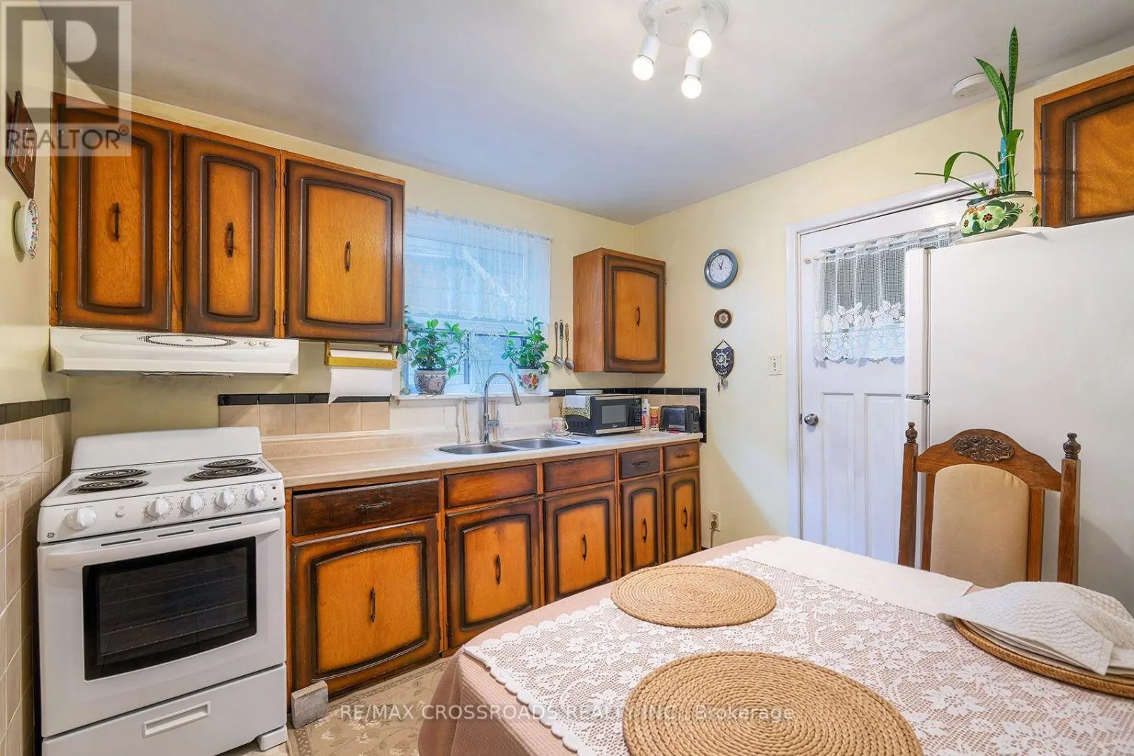36 MCDONALD AVENUE