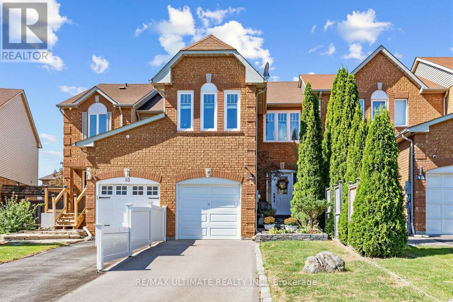 42 LANDERVILLE LANE