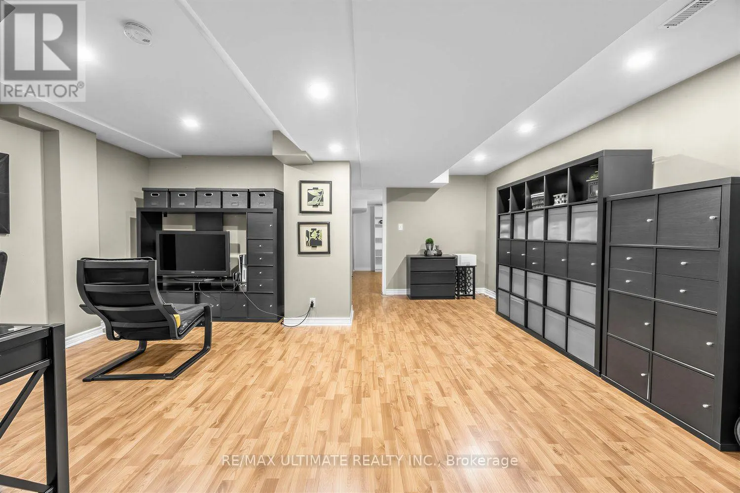 42 LANDERVILLE LANE