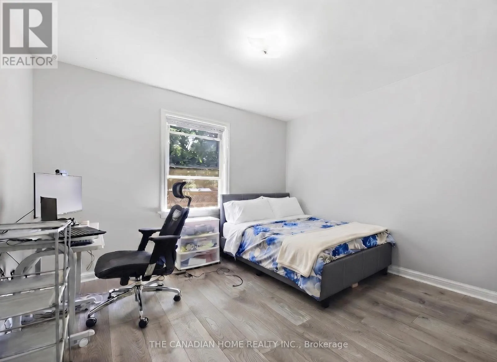 1373 PHARMACY AVENUE