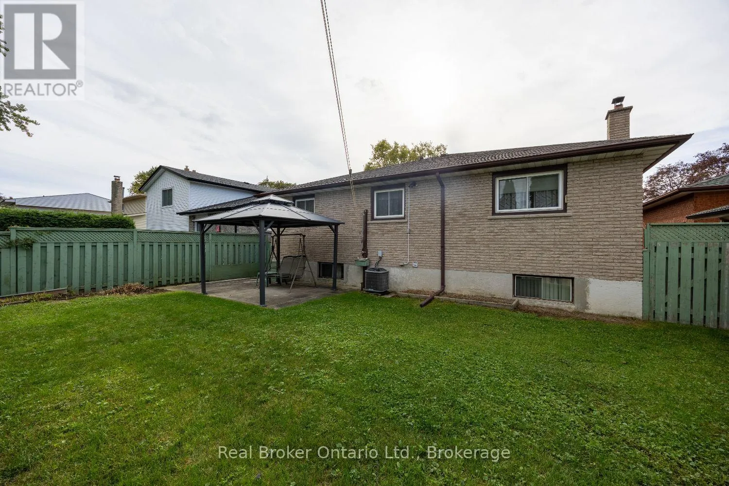 919 EXETER STREET