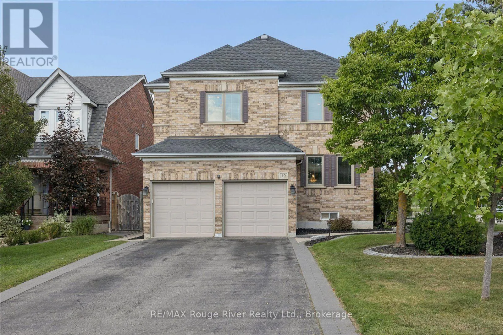 10 WINDBREAK CRESCENT