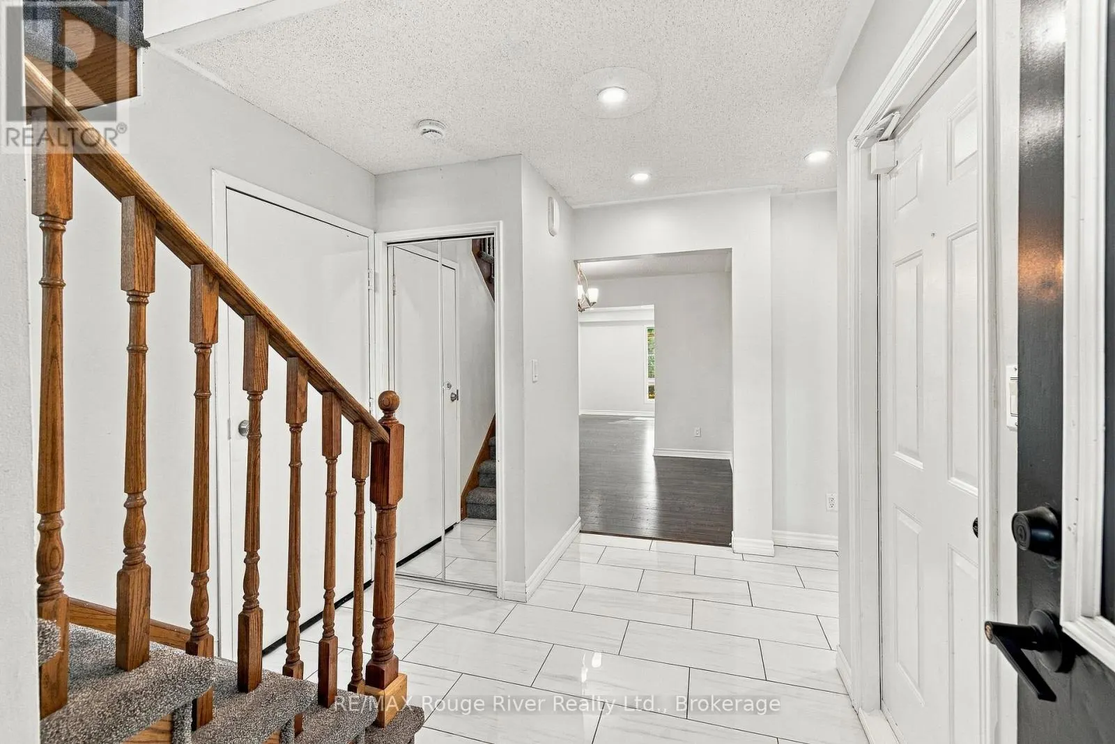 95 B CONCESSION STREET E