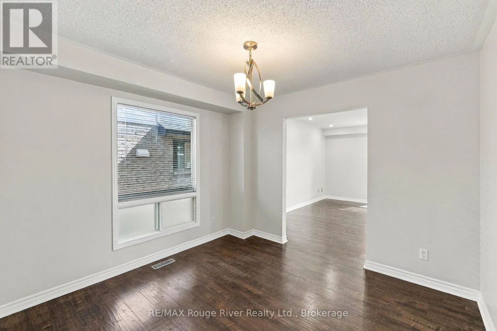95 B CONCESSION STREET E