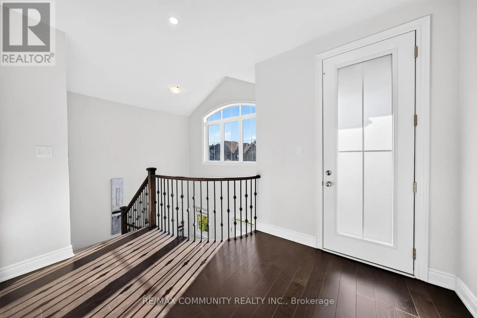 144 AUCKLAND DRIVE