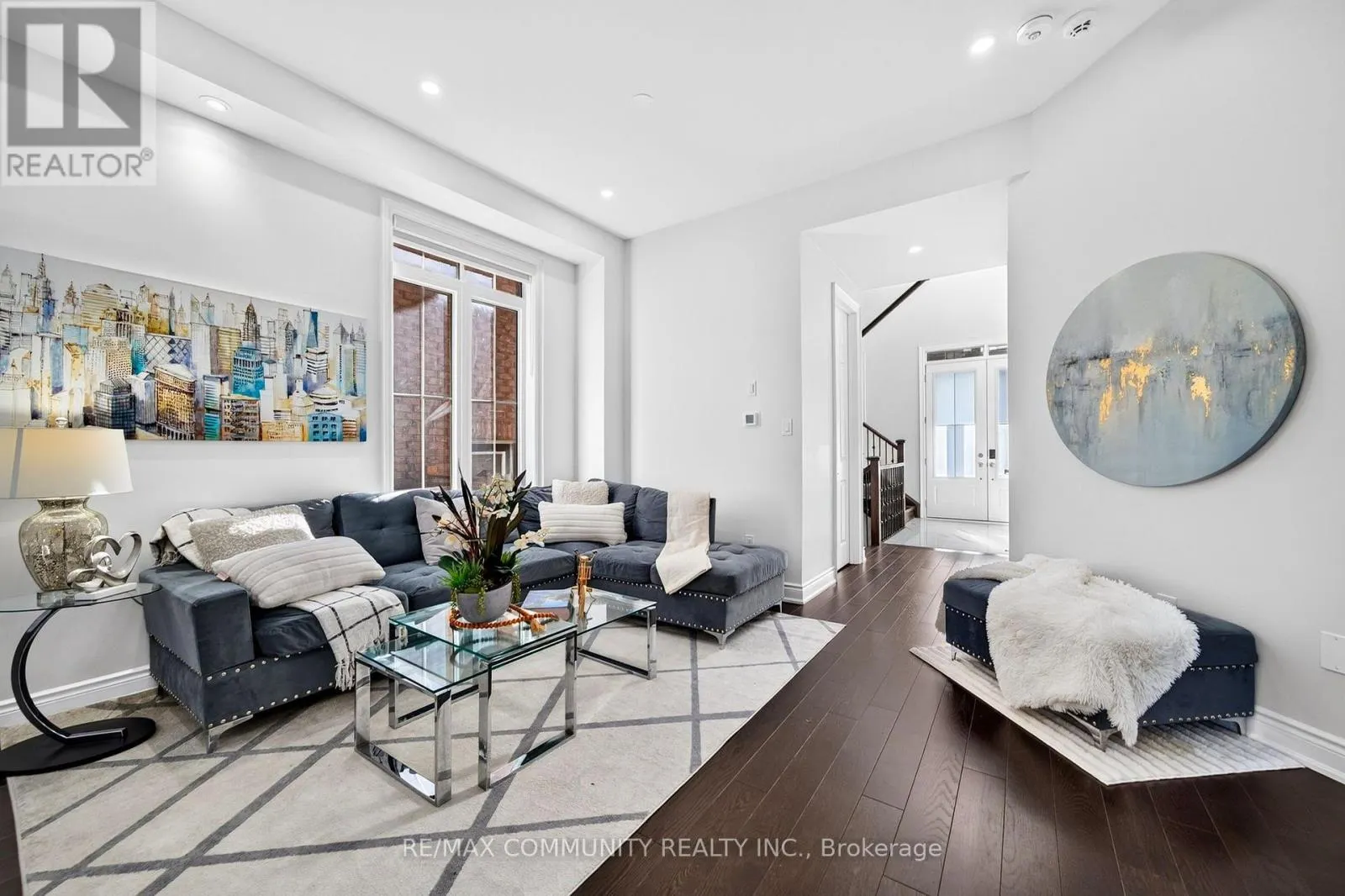 144 AUCKLAND DRIVE