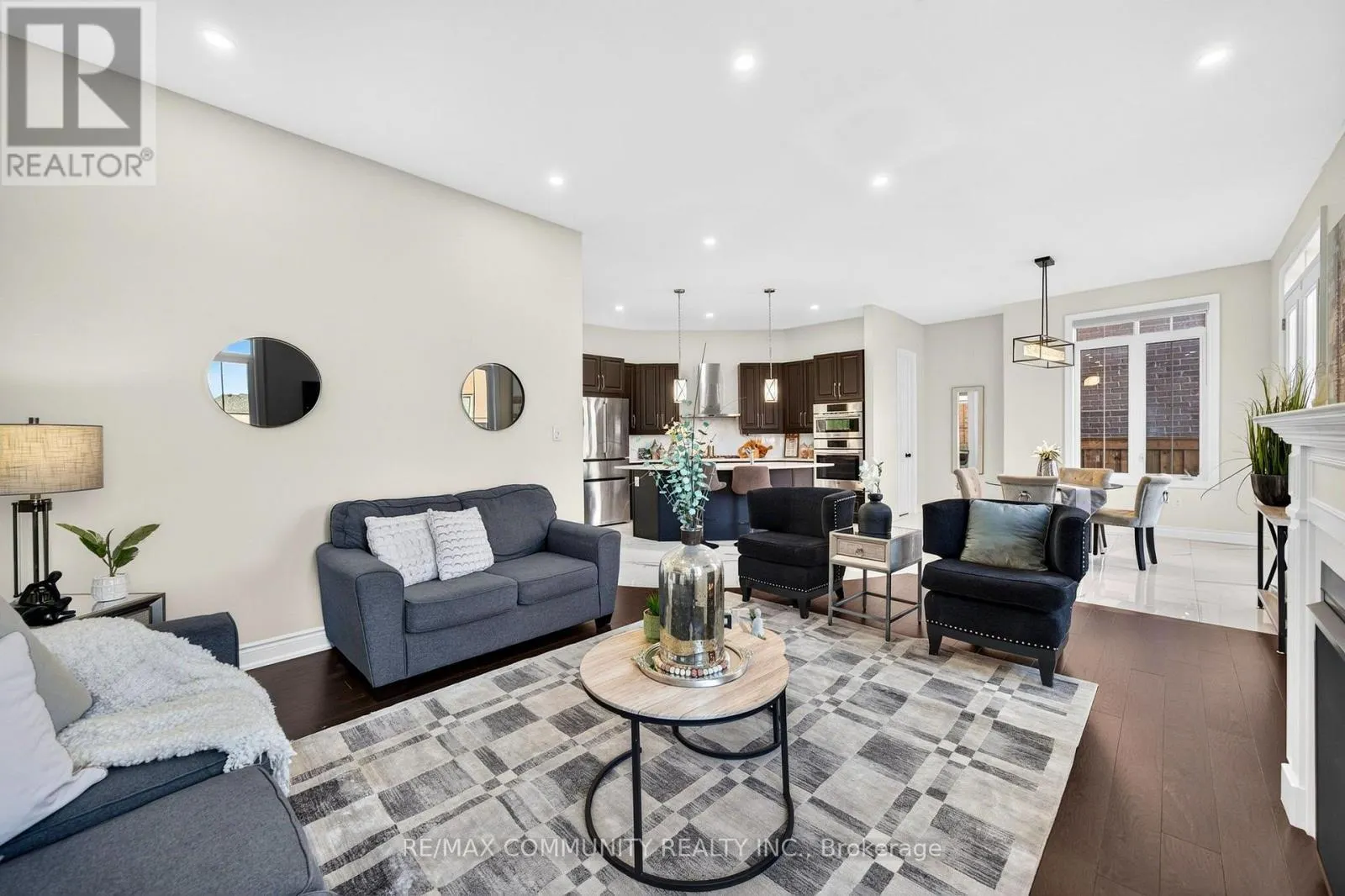 144 AUCKLAND DRIVE