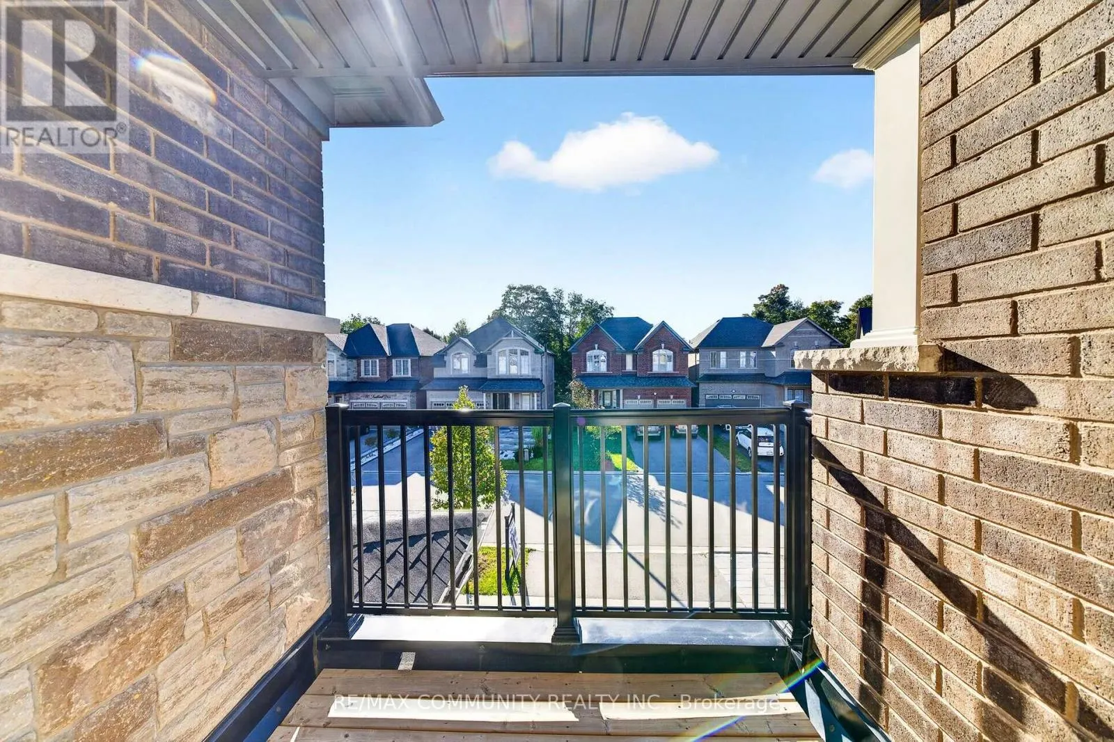 144 AUCKLAND DRIVE