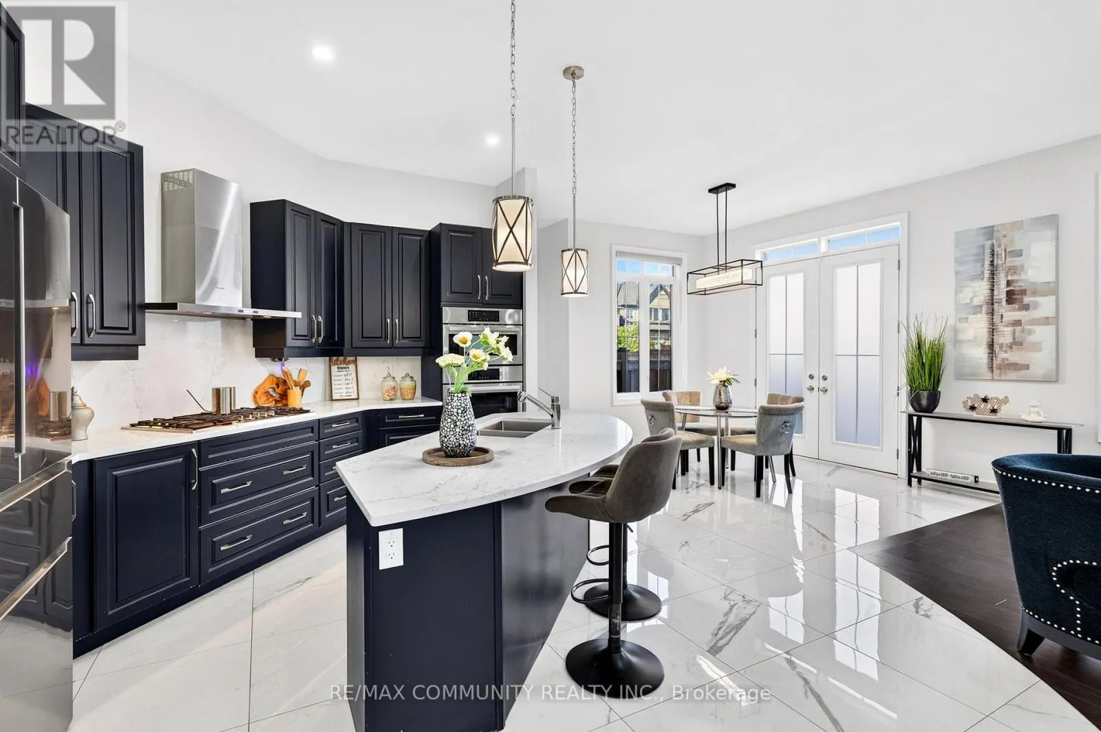 144 AUCKLAND DRIVE