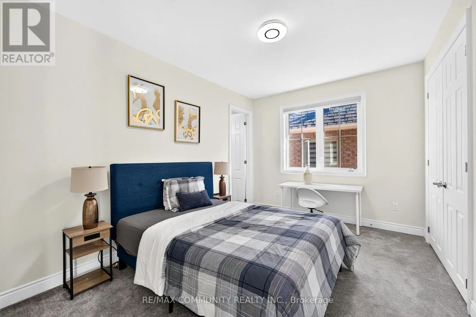 144 AUCKLAND DRIVE