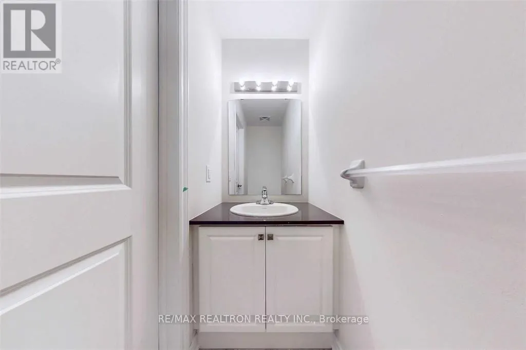 19 - 480 BERESFORD PATH