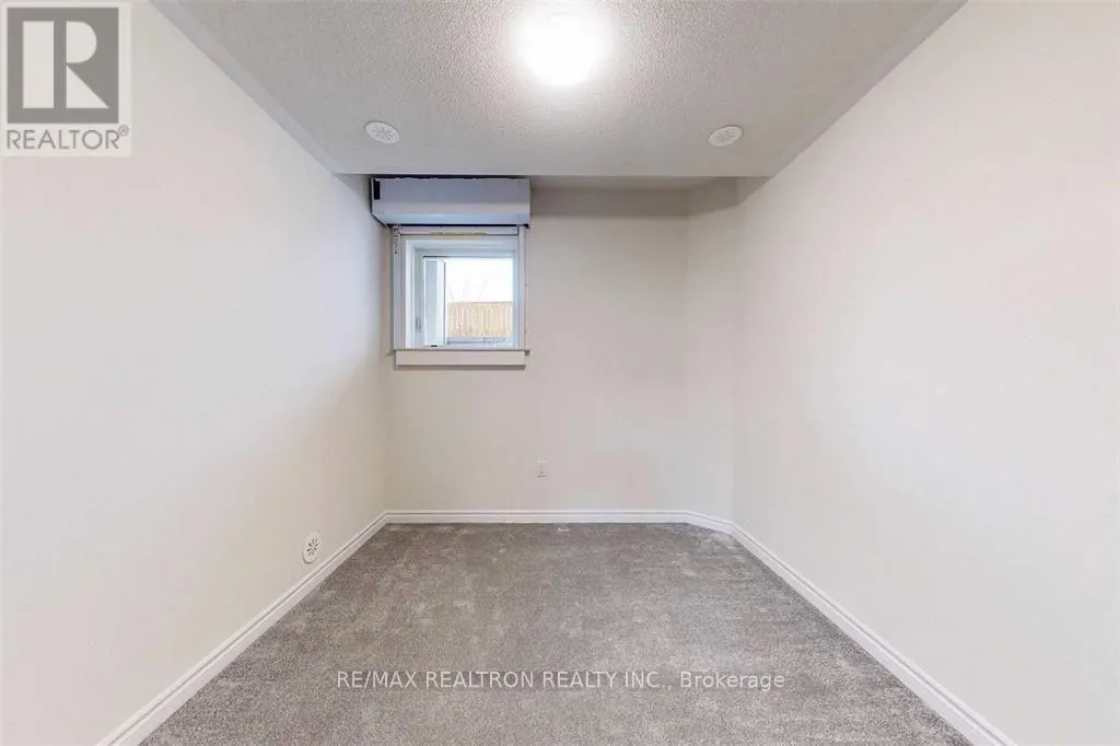 19 - 480 BERESFORD PATH