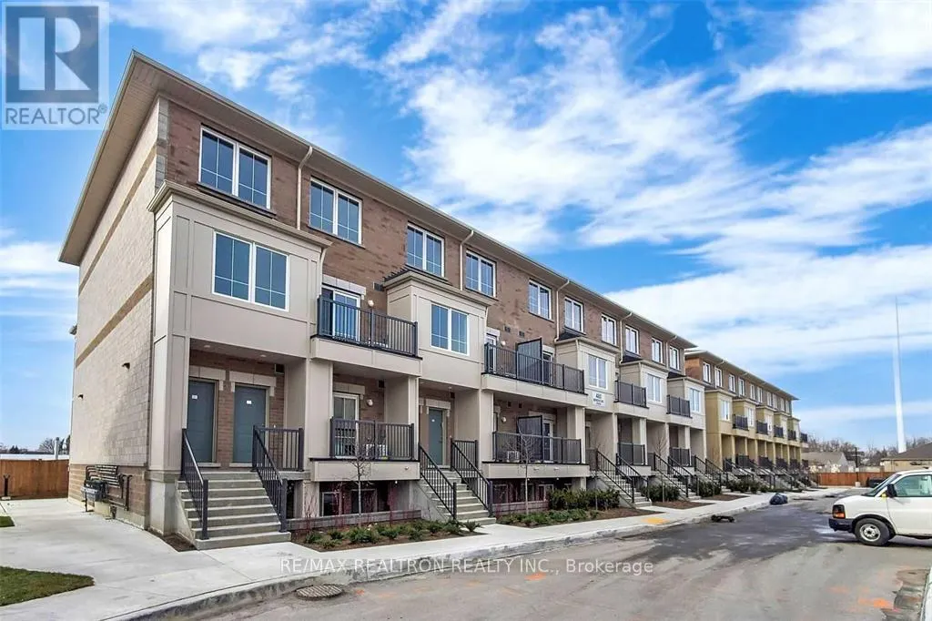 19 - 480 BERESFORD PATH