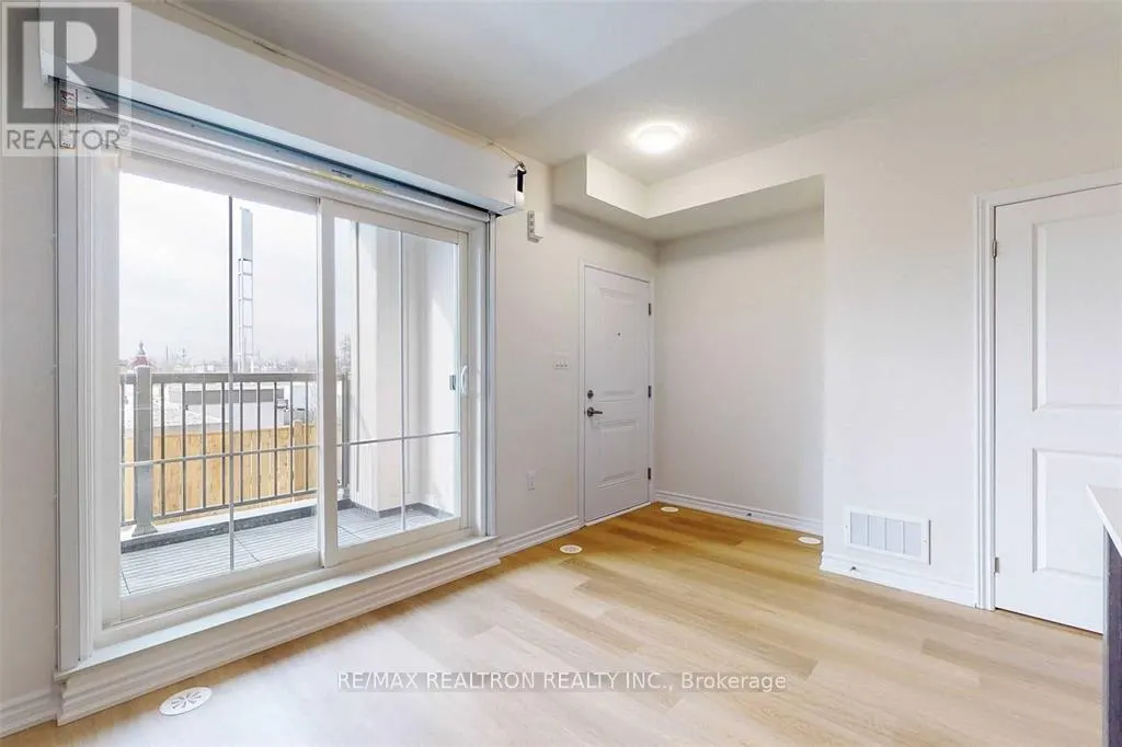 19 - 480 BERESFORD PATH